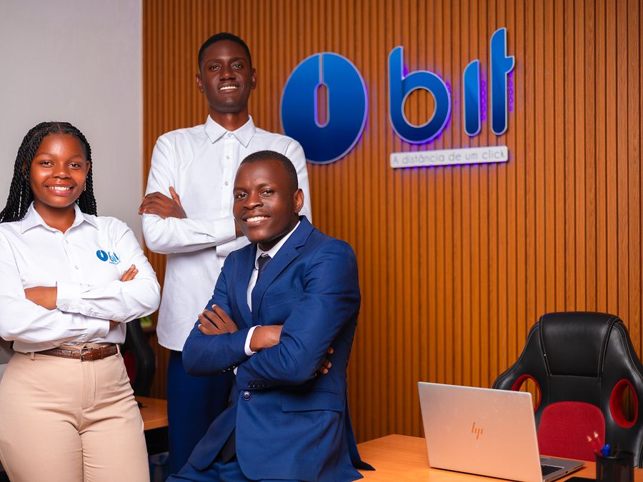 The BIT team at the office